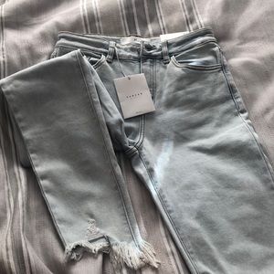 KanCan light wash Jeans. NWT. Runs small